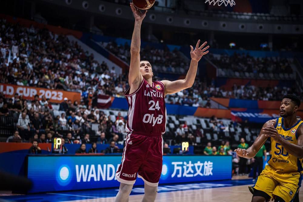 演员田中圭将饰演其中一位叫做西方仁也的运动员
